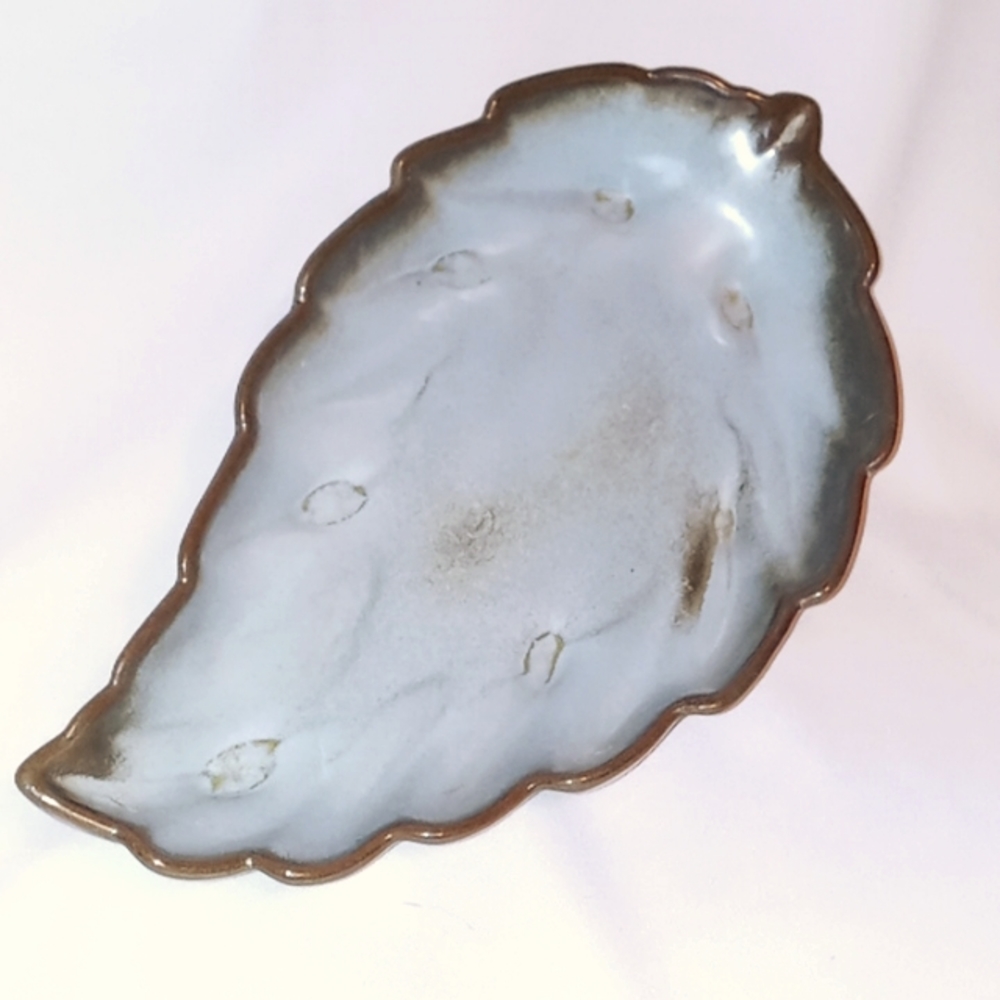 Frankoma 226 Footed Leaf Candy Dish in Woodland Moss glaze.